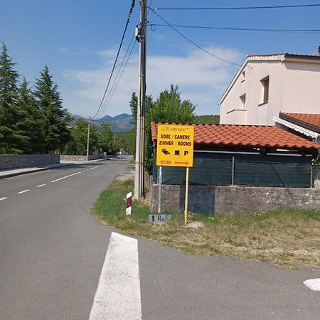 Apartman Alen Podhum Esterno foto